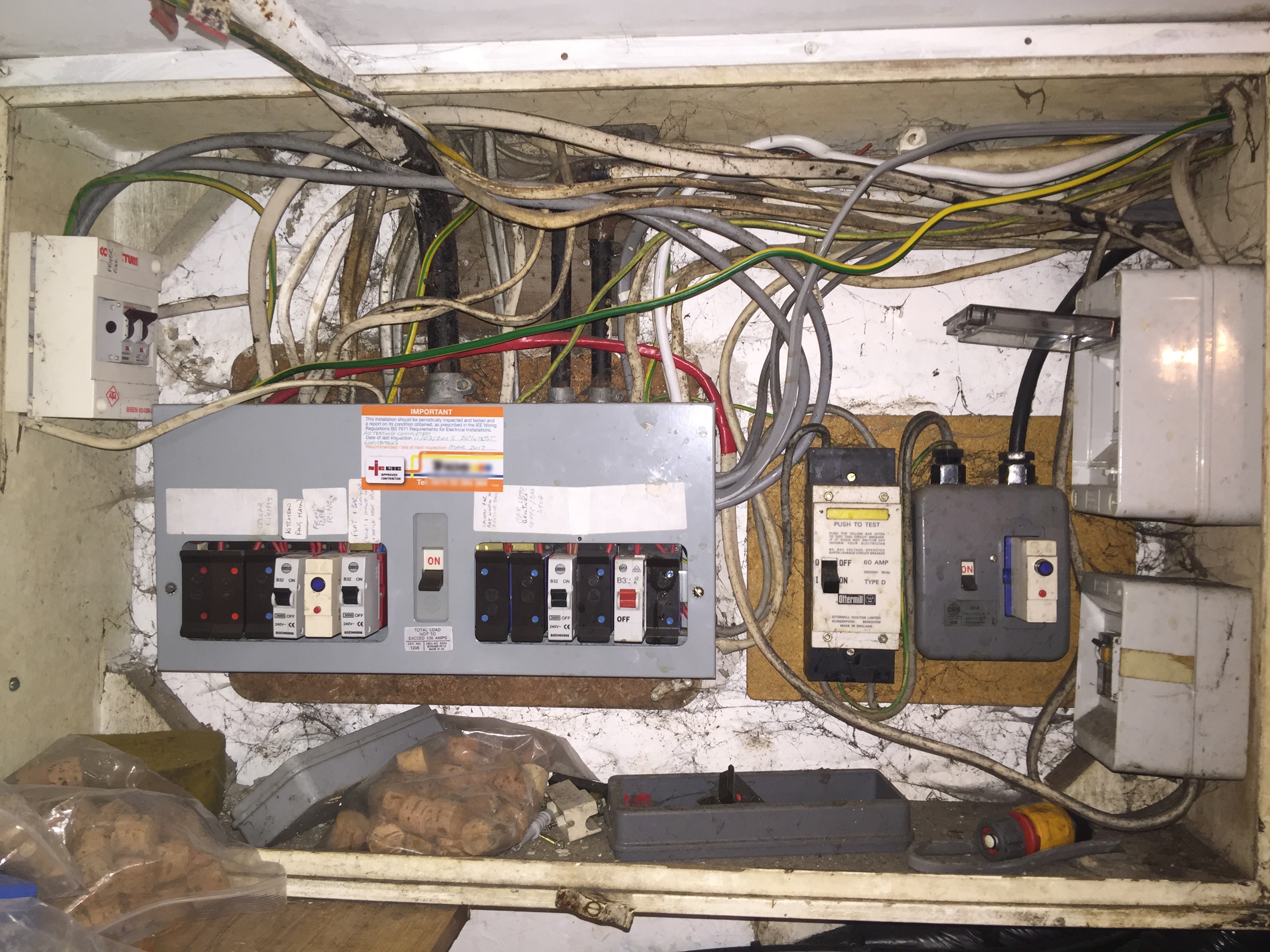 messy consumer unit